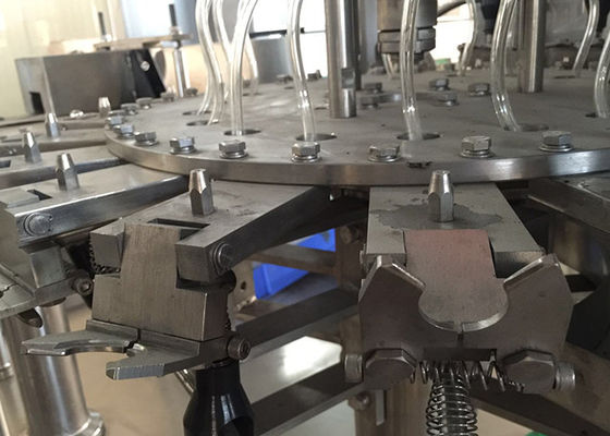 دستگاه پر کردن بطری های مایع اتوماتیک 28000BPH تامین کننده