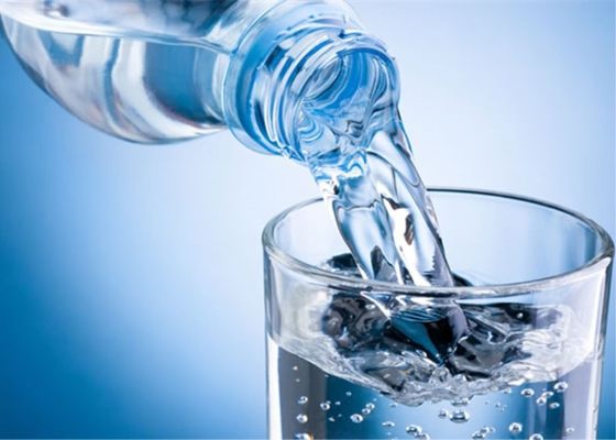دستگاه پر کننده نوشیدنی مایع ویال برقی ، دستگاه پر آب خالص برای بطری پلاستیکی تامین کننده
